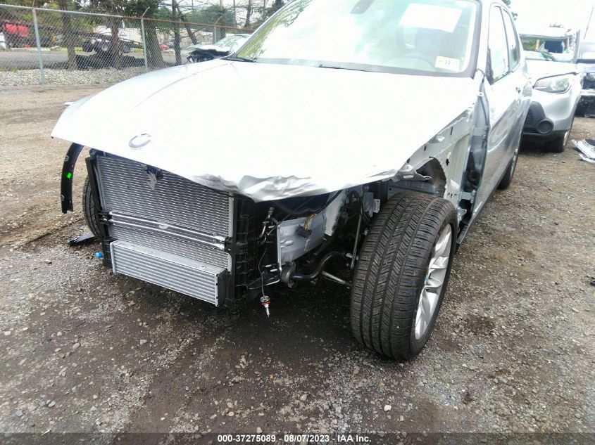 2015 BMW X1 XDRIVE28I - WBAVL1C57FVY35435