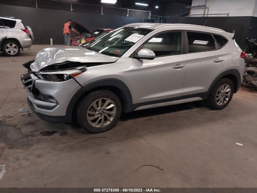 2017 HYUNDAI TUCSON SE - KM8J3CA45HU521438