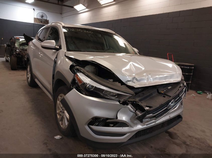 2017 HYUNDAI TUCSON SE - KM8J3CA45HU521438