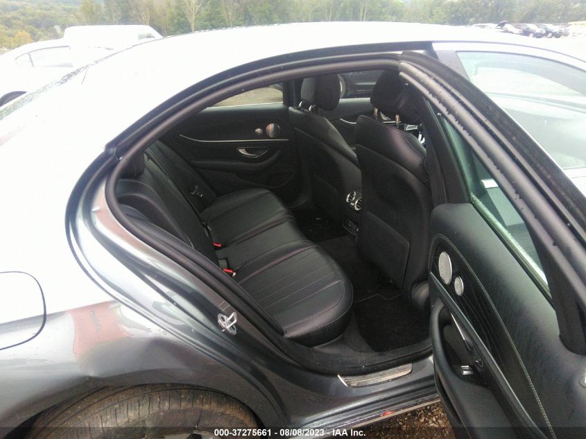 2019 MERCEDES-BENZ E-CLASS E 300 - WDDZF4KB4KA506140