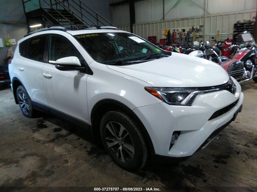 2016 TOYOTA RAV4 XLE - 2T3RFREV0GW537701
