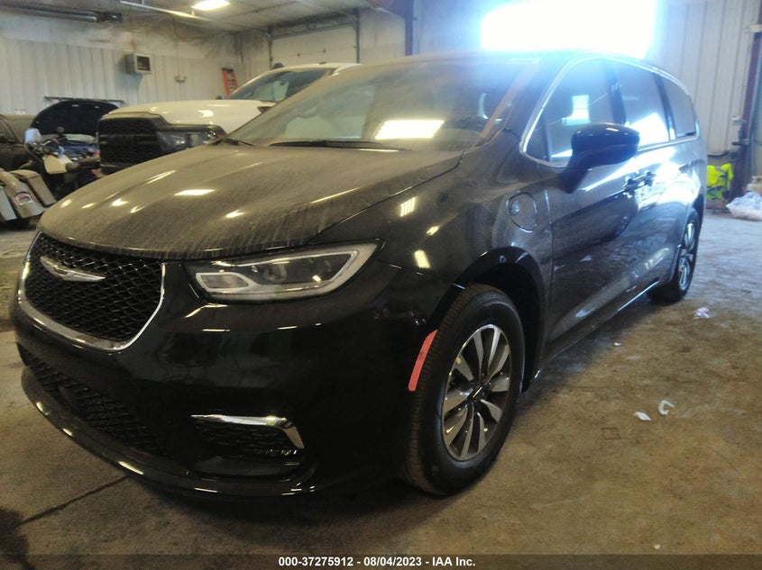 VIN 2C4RC1L7XPR588731 2023 CHRYSLER PACIFICA HYBRID TOURING L