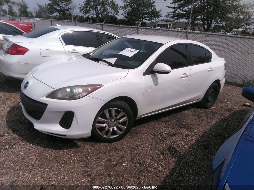 2013 MAZDA MAZDA3 I SPORT - JM1BL1U75D1745145