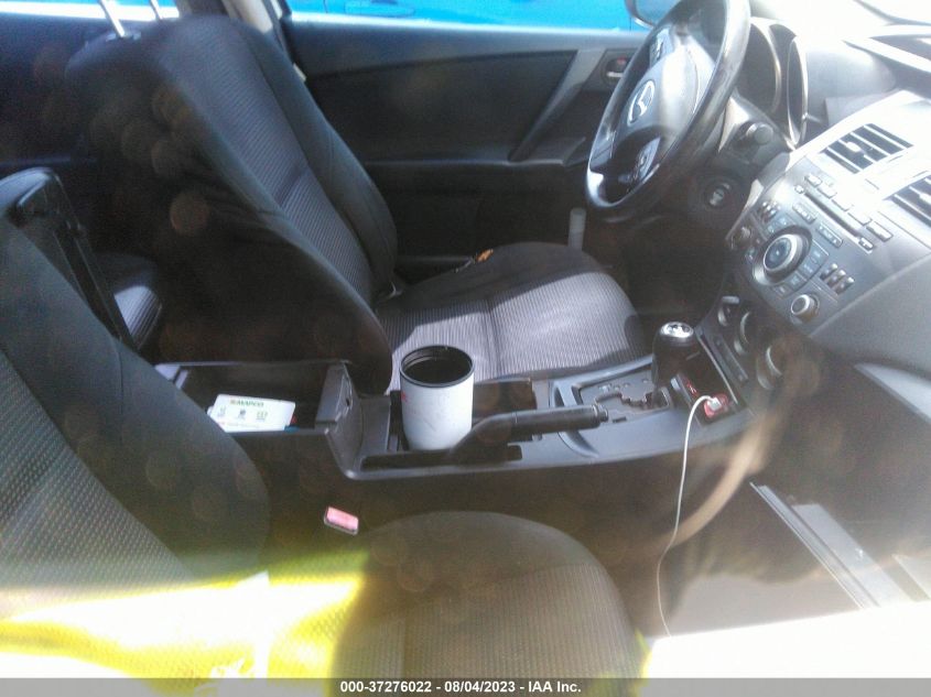 2013 MAZDA MAZDA3 I SPORT - JM1BL1U75D1745145