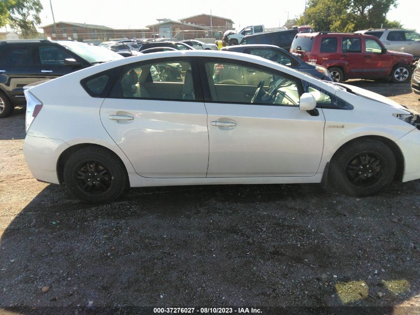 2015 TOYOTA PRIUS FOUR - JTDKN3DU8F0417089