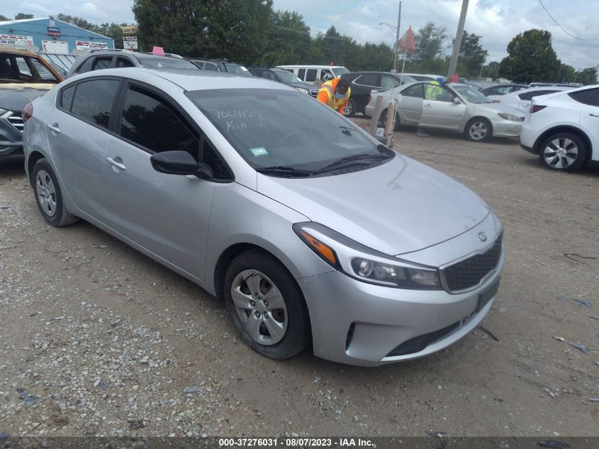 2017 KIA FORTE LX - 3KPFK4A70HE040511