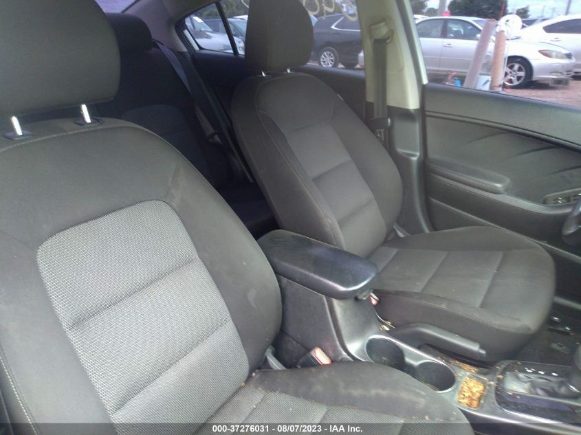 2017 KIA FORTE LX - 3KPFK4A70HE040511
