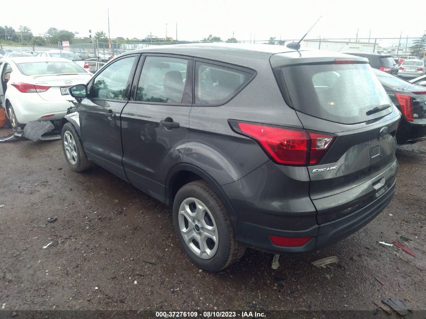 2019 FORD ESCAPE S - 1FMCU0F7XKUA52040