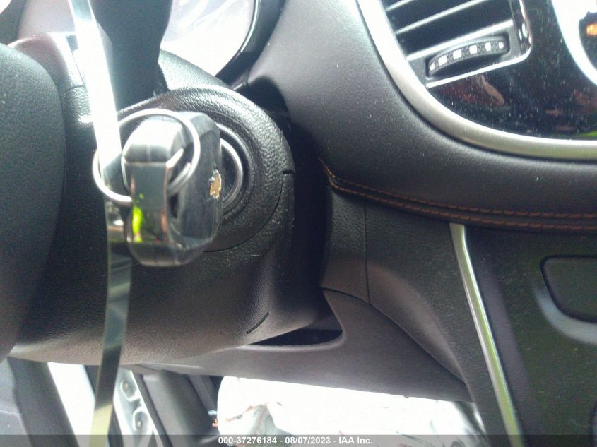 2020 CHEVROLET TRAX LT - 3GNCJLSB0LL230663