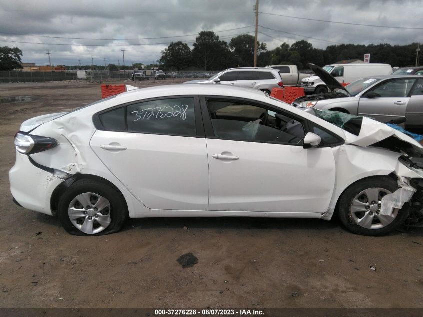 2017 KIA FORTE LX - 3KPFK4A74HE158271