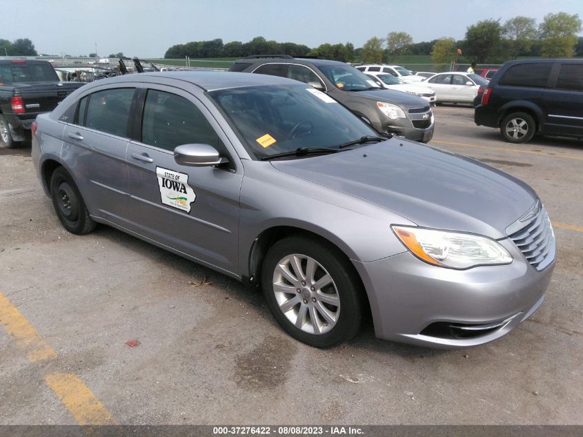 2013 CHRYSLER 200 TOURING - 1C3CCBBG5DN766037