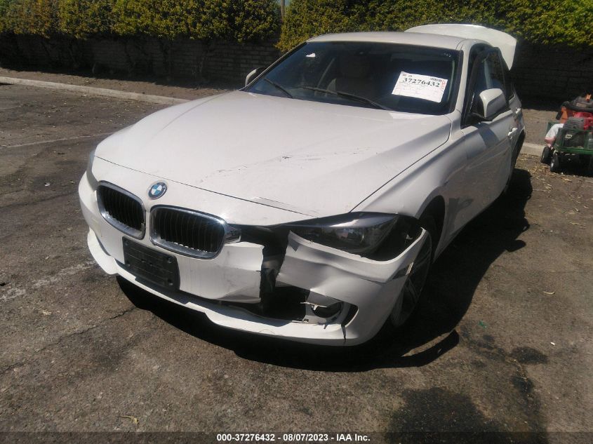 2013 BMW 3 SERIES 320I XDRIVE - WBA3C3C53DF982099