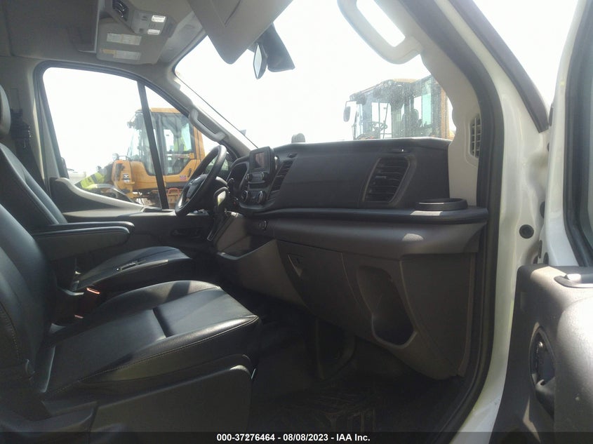 VIN 1FBAX9C80NKA02918 2022 FORD TRANSIT PASSENGER WAGON XL/XLT