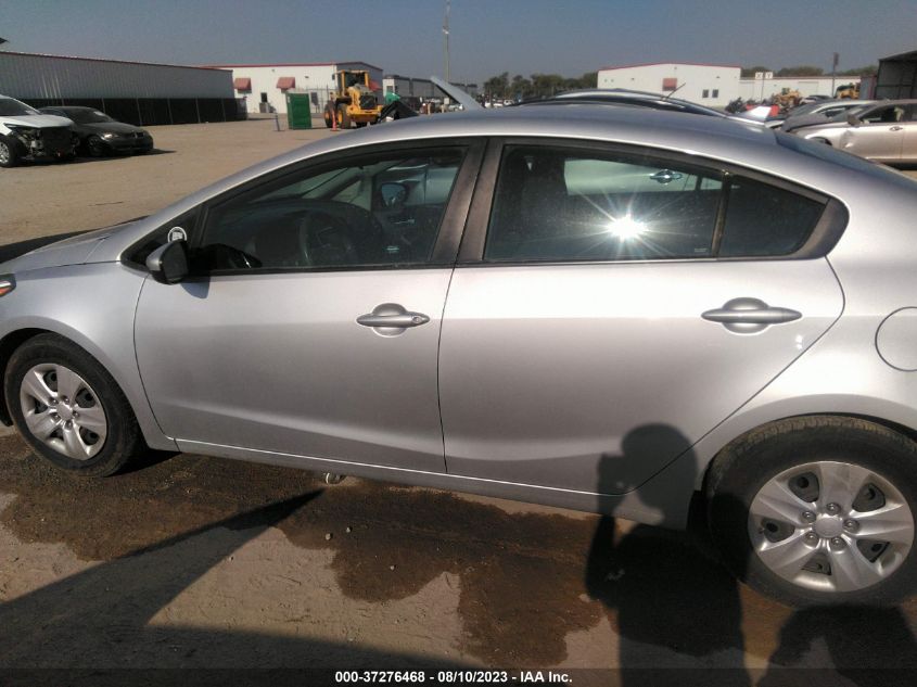 2017 KIA FORTE LX - 3KPFK4A72HE064583