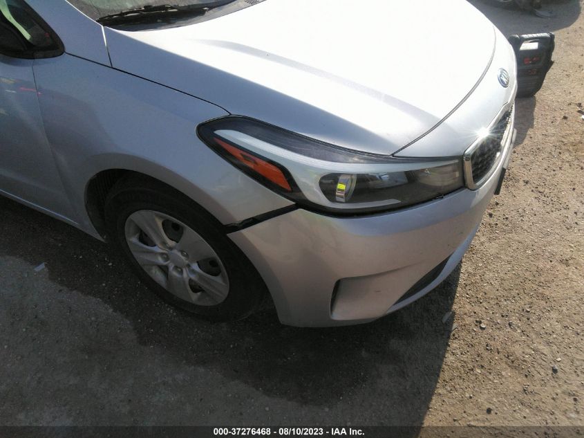 2017 KIA FORTE LX - 3KPFK4A72HE064583