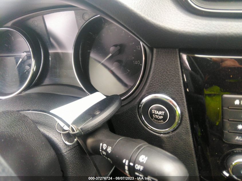 2020 NISSAN ROGUE SV - 5N1AT2MV0LC716358