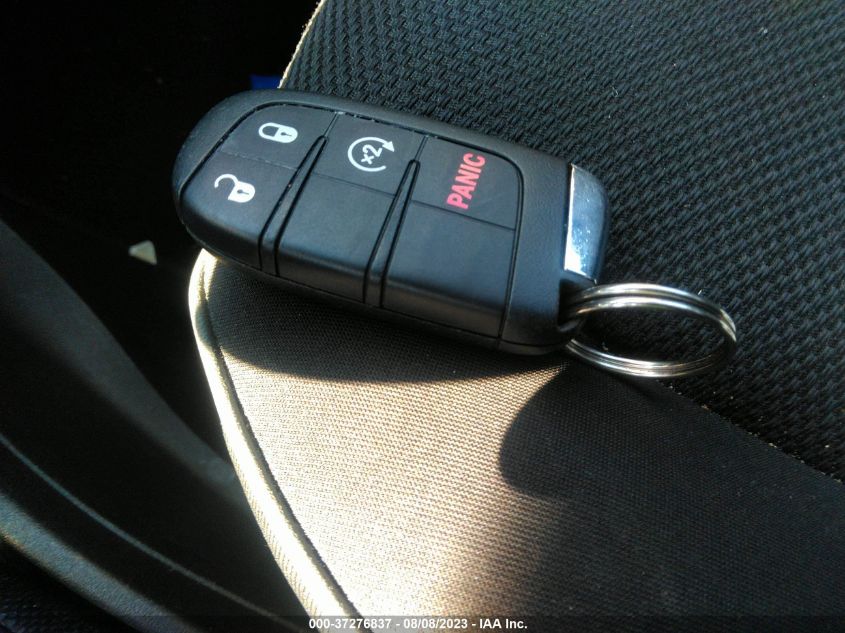 2016 FIAT 500X EASY - ZFBCFYBT0GP331005