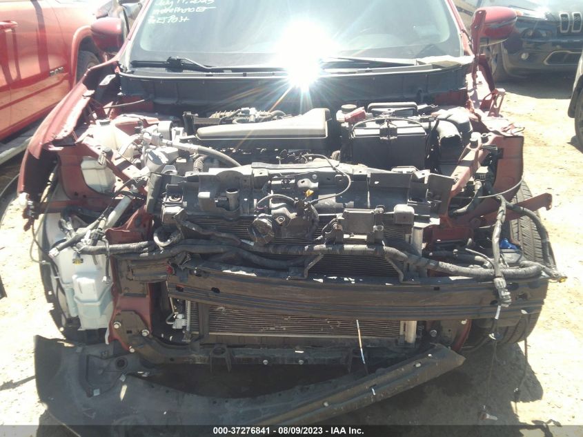 2019 NISSAN ROGUE SV - 5N1AT2MT7KC746082