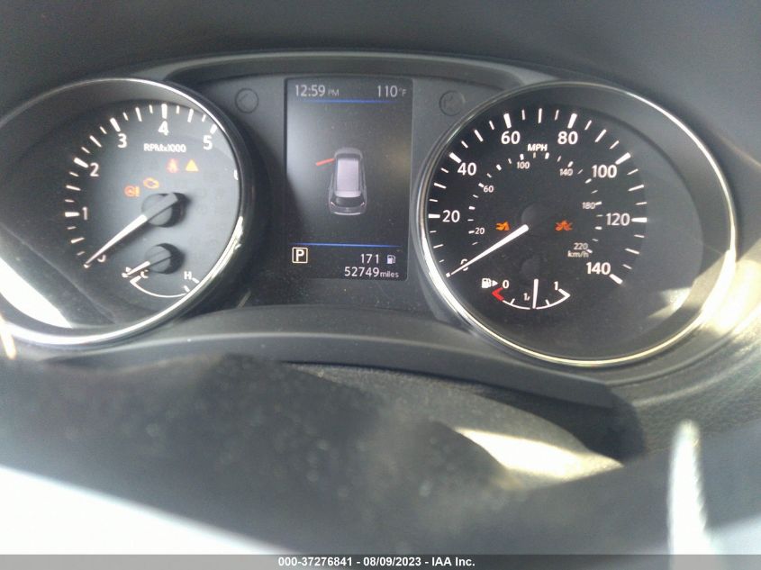 2019 NISSAN ROGUE SV - 5N1AT2MT7KC746082