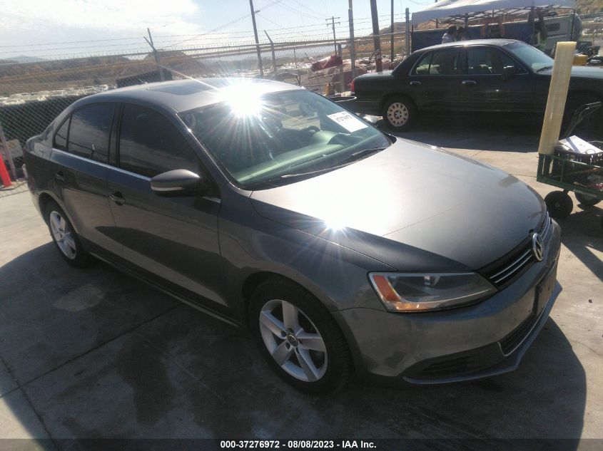 2013 VOLKSWAGEN JETTA SEDAN TDI W/PREMIUM - 3VWLL7AJXDM389413