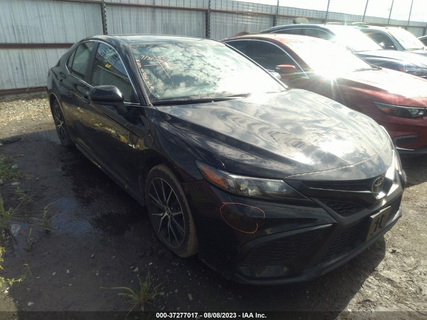 2021 TOYOTA CAMRY SE - 4T1G11AK7MU521664