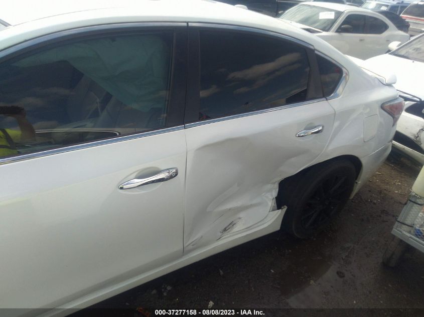 2015 NISSAN ALTIMA 2.5 SL - 1N4AL3AP2FN916589