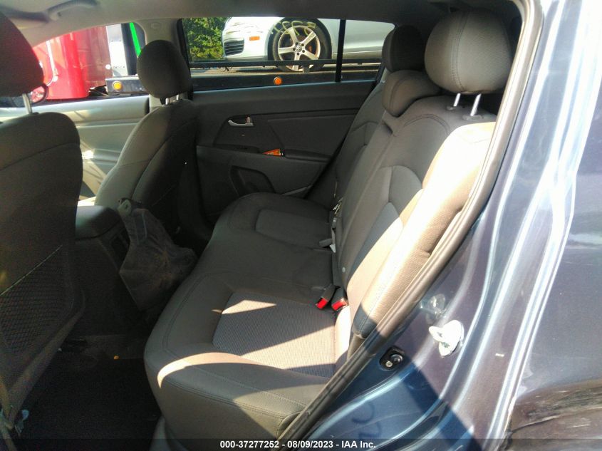 2016 KIA SPORTAGE LX - KNDPB3AC7G7854052