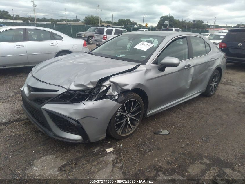 2022 TOYOTA CAMRY SE/SE NIGHT SHADE - 4T1G11AK1NU067834
