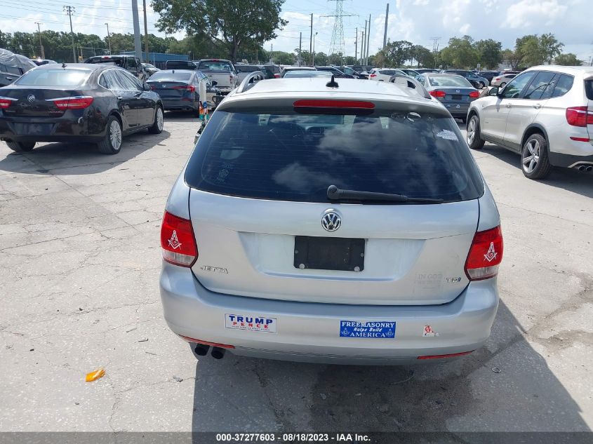 2013 VOLKSWAGEN JETTA SPORTWAGEN TDI - 3VWPL7AJ0DM688121
