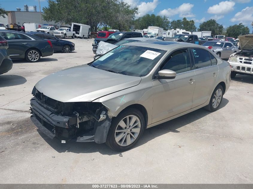 2015 VOLKSWAGEN JETTA SEDAN 1.8T SE W/CONNECTIVITY - 3VWD07AJ8FM298690