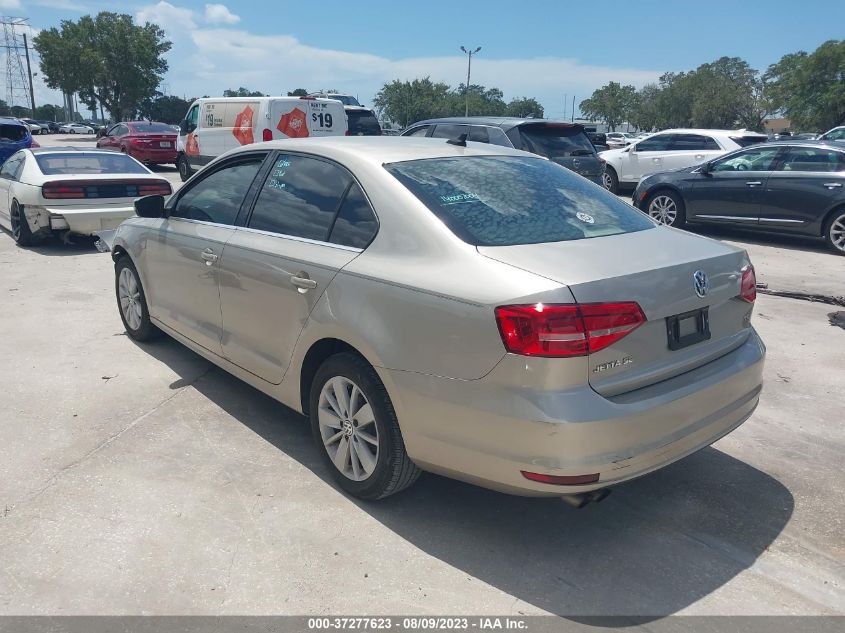 2015 VOLKSWAGEN JETTA SEDAN 1.8T SE W/CONNECTIVITY - 3VWD07AJ8FM298690