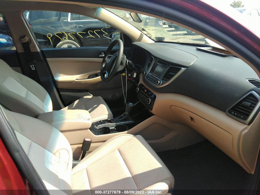 2016 HYUNDAI TUCSON LIMITED/SPORT AND ECO/SE - KM8J33A42GU227333