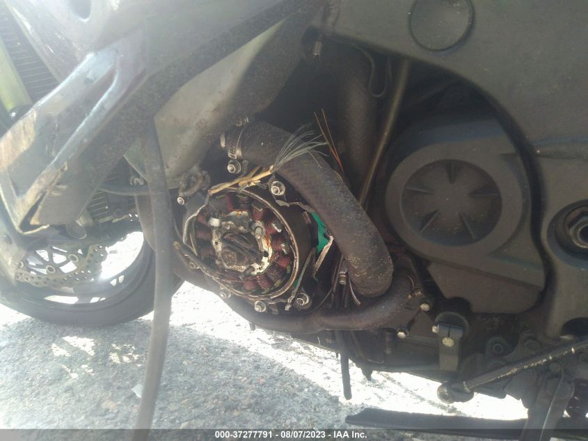 2009 KAWASAKI ZX1000 E - JKAZXCE109A022197