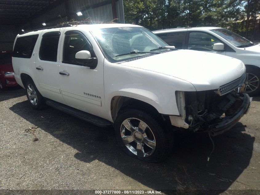 2013 CHEVROLET SUBURBAN LT - 1GNSCJE00DR257635