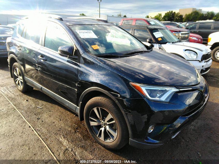 2017 TOYOTA RAV4 XLE - JTMRFREV1HJ172297