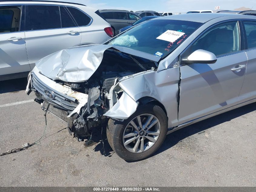2015 HYUNDAI SONATA SE - 5NPE24AF8FH247952