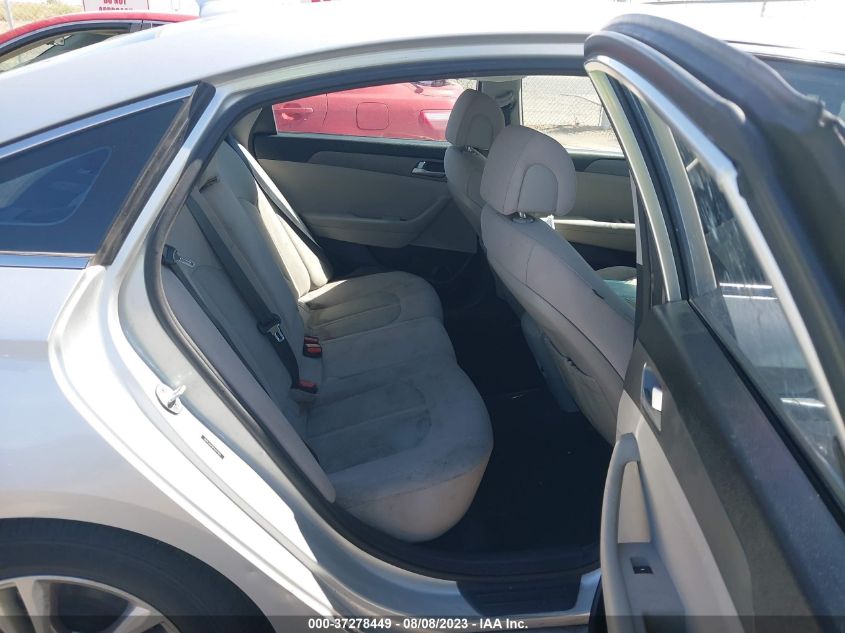 2015 HYUNDAI SONATA SE - 5NPE24AF8FH247952