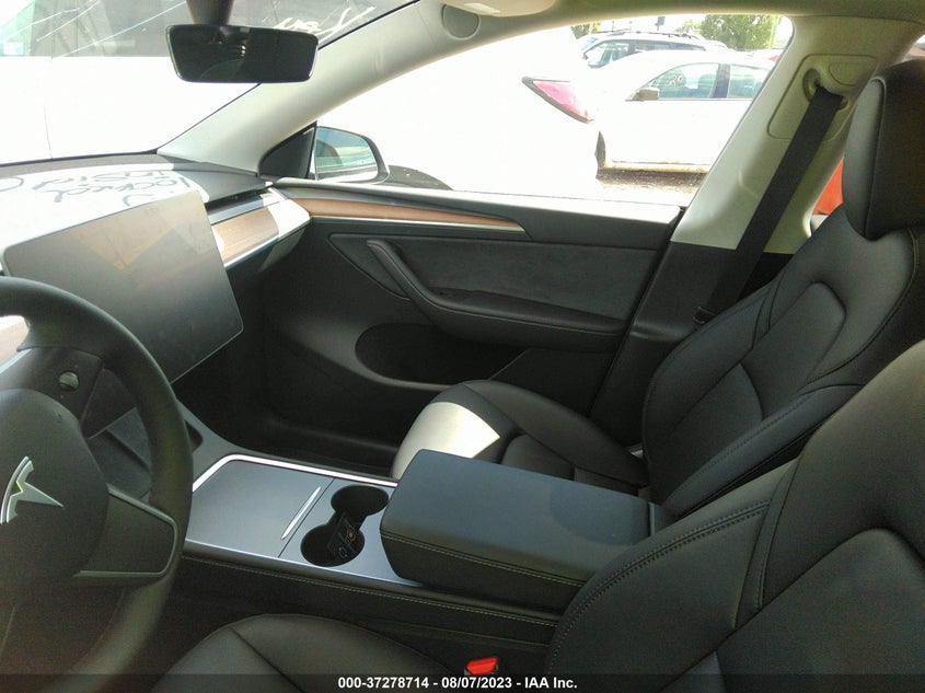 VIN 7SAYGDEE1PF702577 2023 TESLA MODEL Y LONG RANGE