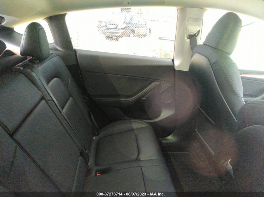 VIN 7SAYGDEE1PF702577 2023 TESLA MODEL Y LONG RANGE