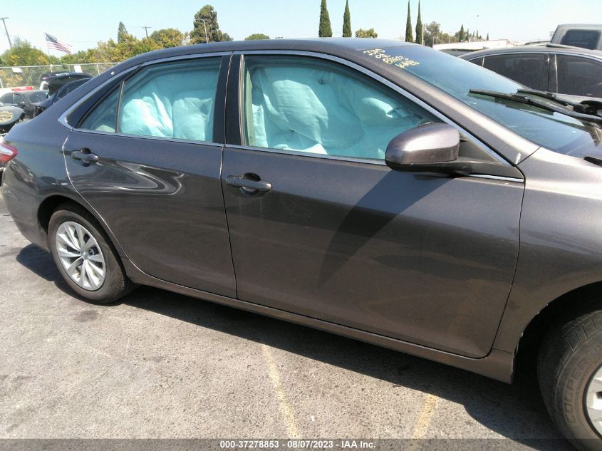 2016 TOYOTA CAMRY XLE/SE/LE/XSE - 4T4BF1FK4GR558783