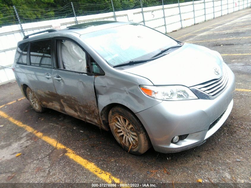 2017 TOYOTA SIENNA XLE AUTO ACCESS - 5TDYZ3DC9HS785805