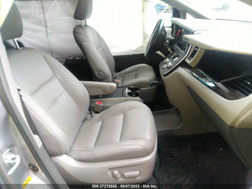 2017 TOYOTA SIENNA XLE AUTO ACCESS - 5TDYZ3DC9HS785805