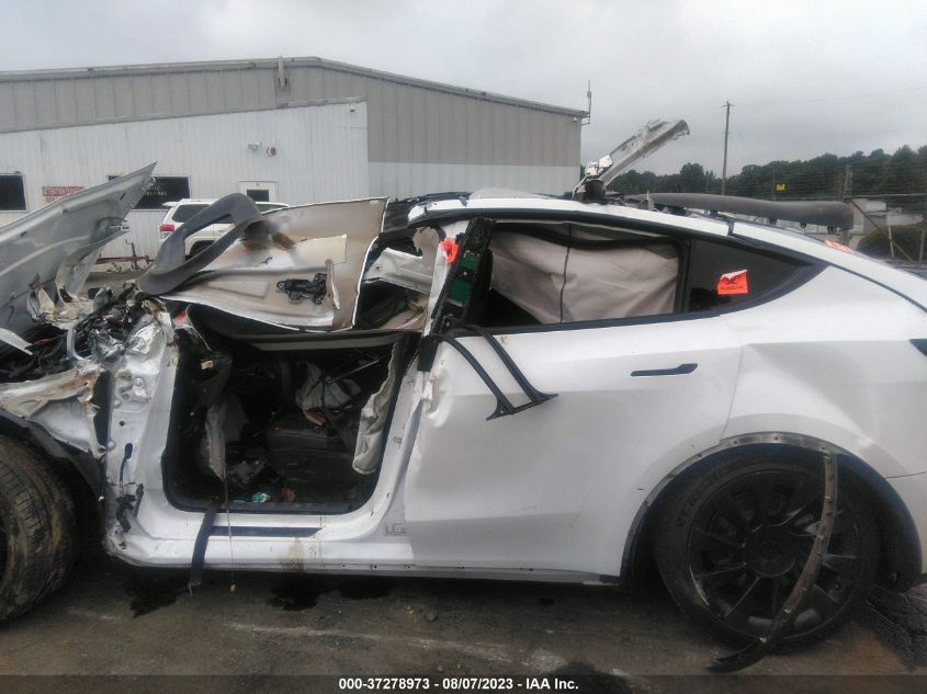 2020 TESLA MODEL Y LONG RANGE - 5YJYGDEE4LF029761