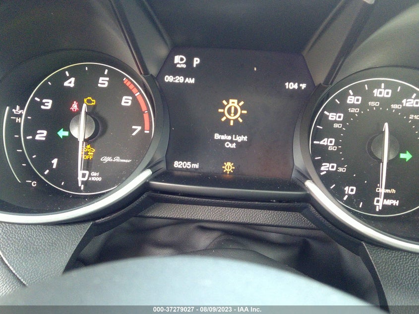 VIN ZARFAMANXP7671482 2023 ALFA ROMEO GIULIA