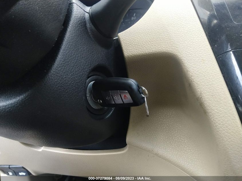 2017 NISSAN ROGUE S - JN8AT2MT5HW139632