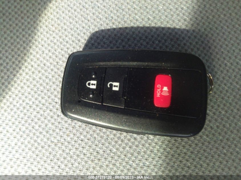 2021 TOYOTA PRIUS LE/XLE - JTDL9MFUXM3026176