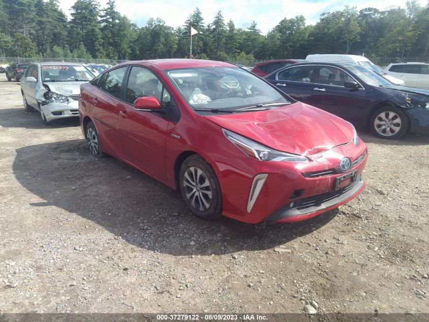 2021 TOYOTA PRIUS LE/XLE - JTDL9MFUXM3026176