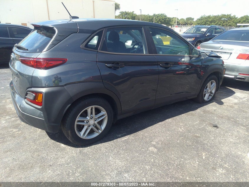 VIN KM8K12AA5LU444489 2020 HYUNDAI KONA SE