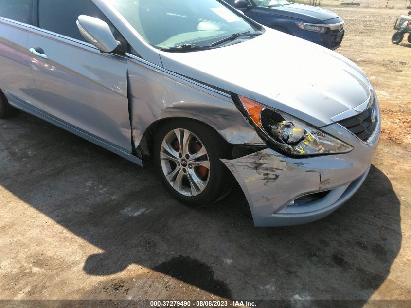 2013 HYUNDAI SONATA LIMITED PZEV - 5NPEC4AC0DH591825