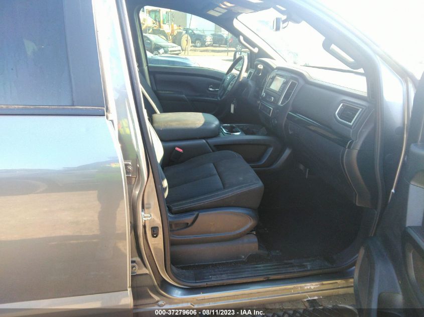 2018 NISSAN TITAN SV - 1N6AA1E66JN530513